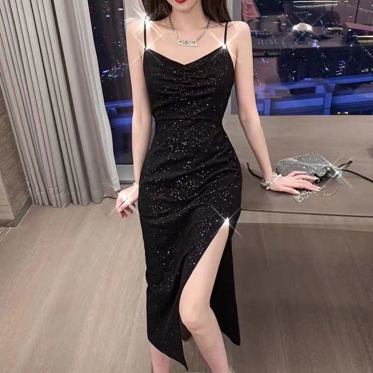 2024 Summer New Korean-style Hepburn Black Dress Mid-length Slimming Sequin Split Slim Sling Sexy dress