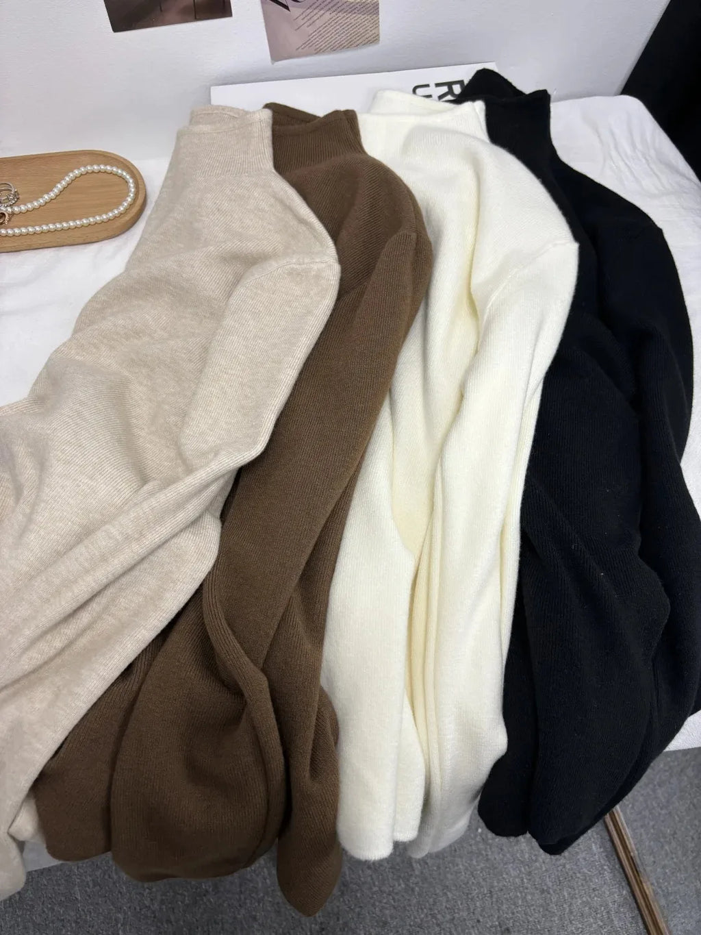 Suéter Feminino Casual Vintage de Tricô Manga Longa Gola Alta Liso Moda Outono Inverno 2026
